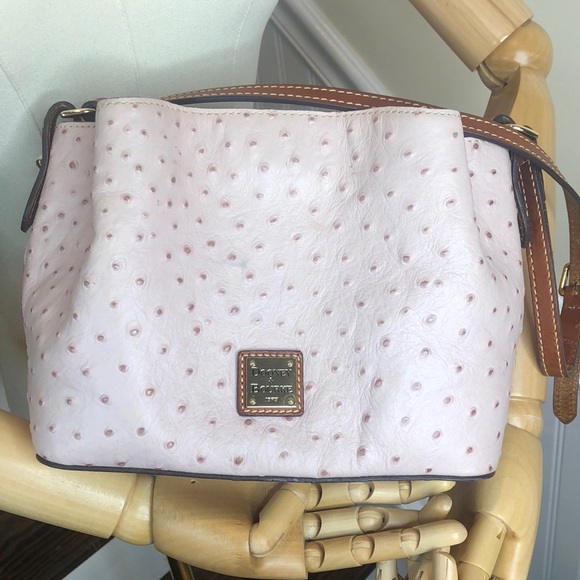 DOONEY BOURKE Pink Ostrich Embossed Leather Shoulder Bag Vintage Mint Condition - Picture 1 of 17